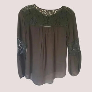 Achioowa lace inset top black size S